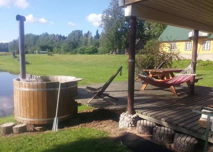 Semesterbostad Aratsaare *